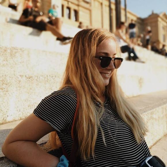 Meet your Posher, Rachael - Picture 1 of 1